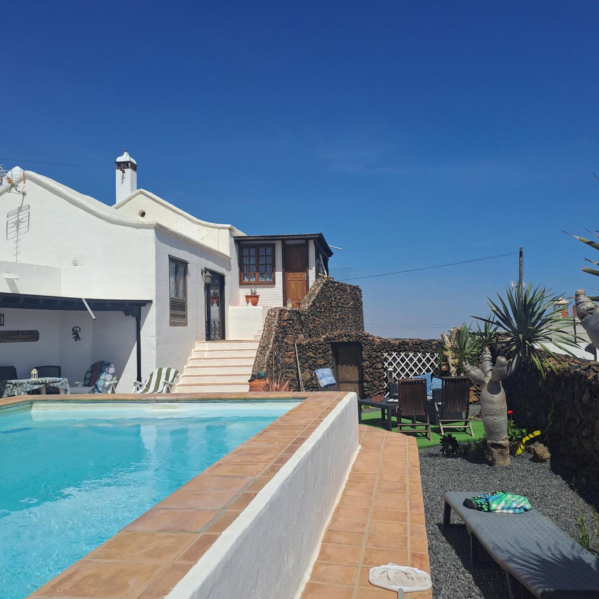蒂亚斯Tipica Lanzarote House Only Adults住宿加早餐旅馆 外观 照片