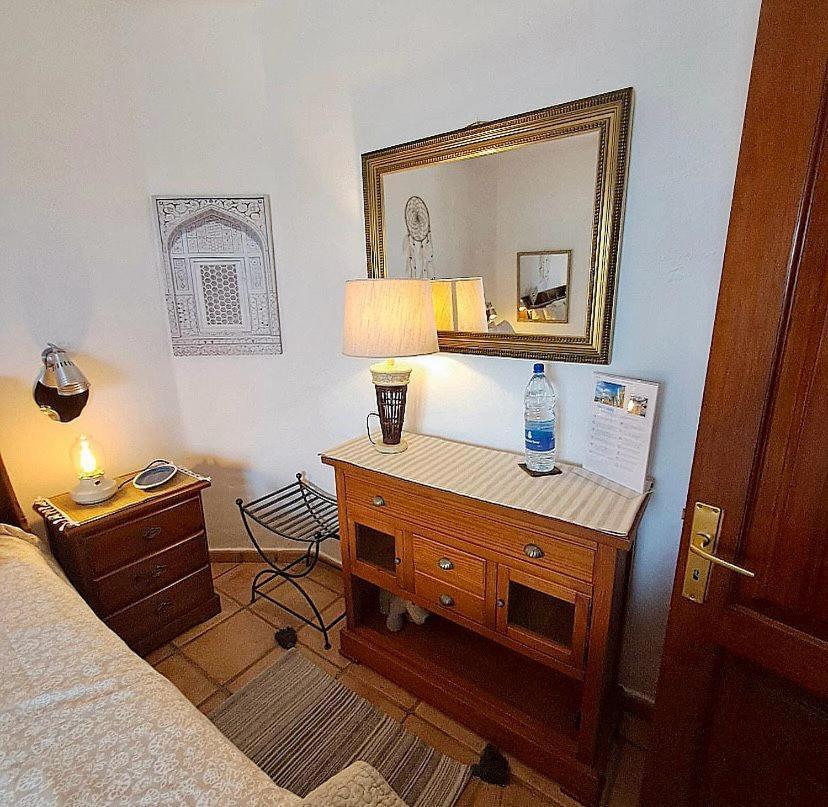 蒂亚斯Tipica Lanzarote House Only Adults住宿加早餐旅馆 客房 照片